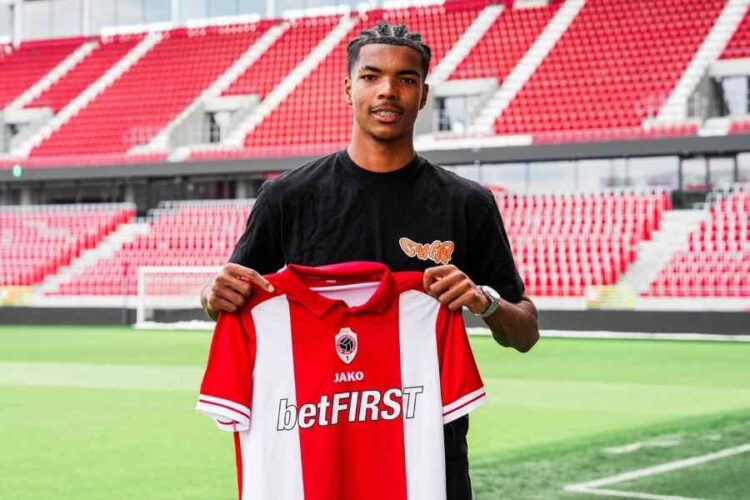 Alexandre Stanic rejoint le Royal Antwerp FC