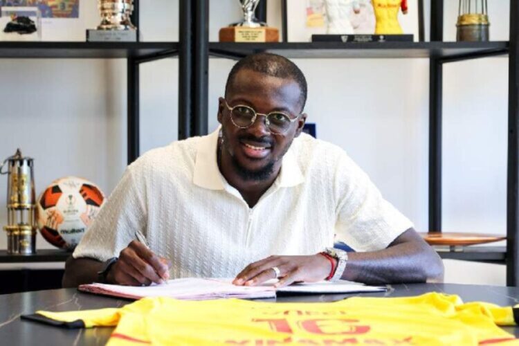 Les premiers mots d’Hervé Koffi après sa signature à Lens